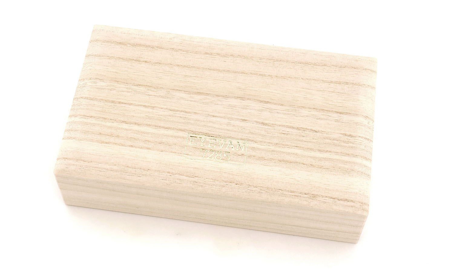 レンズ交換機構専用の木箱