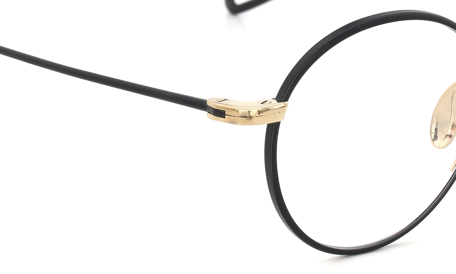 YUICHI TOYAMA メガネ通販 U-186 Lemer col.04 Matt black / White gold フロントとテンプルのヒンジディテール